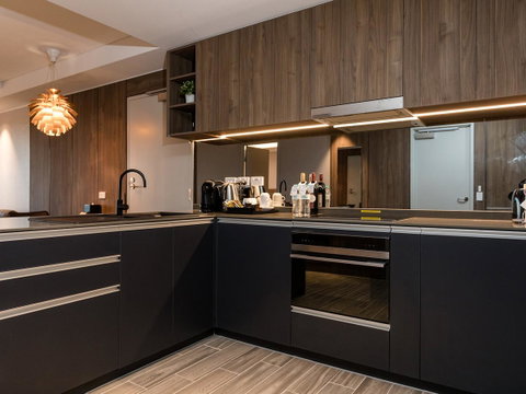 The Branksome Hotel & Residences - Food Delivery Shop 7
