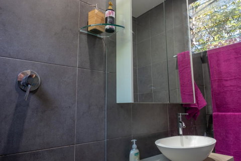 Hideaway Haven, The Cute Place To Put Up Your Feet - Food Delivery Shop 24