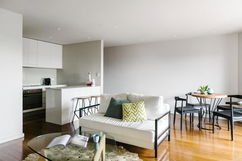 Veriu Randwick - Food Delivery Shop 20