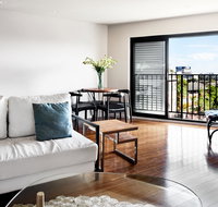 Veriu Randwick - Food Delivery Shop