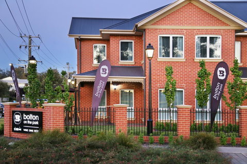 Best Western Plus Bolton On The Park - Food Delivery Shop 1