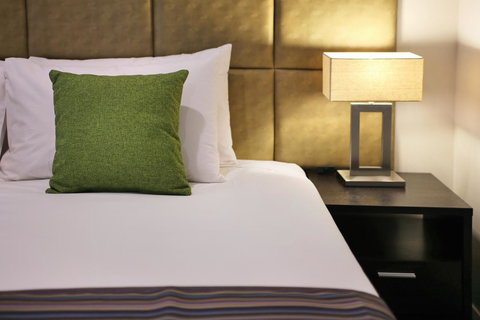 Best Western Plus Bolton On The Park - Food Delivery Shop 24