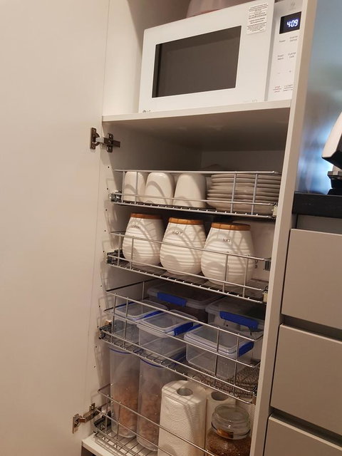 Arena Luxury Beachfront Apartment - Food Delivery Shop 19