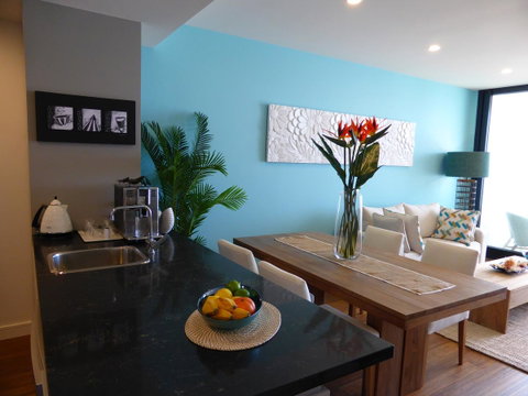 Arena Luxury Beachfront Apartment - Food Delivery Shop 35