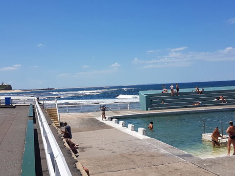 Arena Luxury Beachfront Apartment - Food Delivery Shop 8