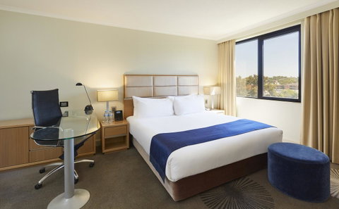 Holiday Inn Parramatta, An IHG Hotel - Food Delivery Shop 3