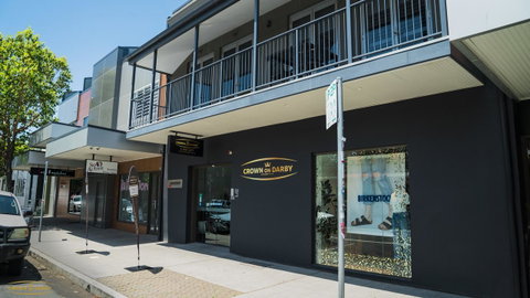 Crown On Darby Newcastle - Food Delivery Shop 6