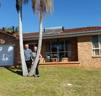 Twin Palms Holiday House at Lighthouse - Food Delivery Shop