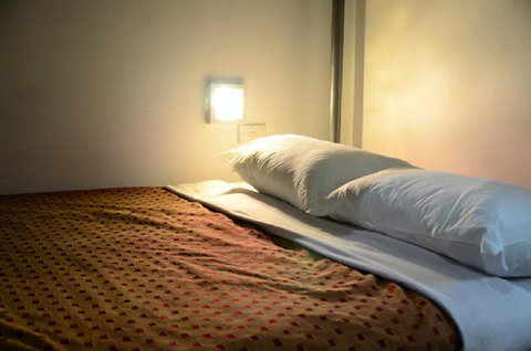 790 On George Backpackers - Pet Food Australia 19