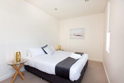 The Penthouse - Food Delivery Shop 21