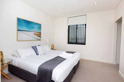 The Penthouse - Food Delivery Shop 12