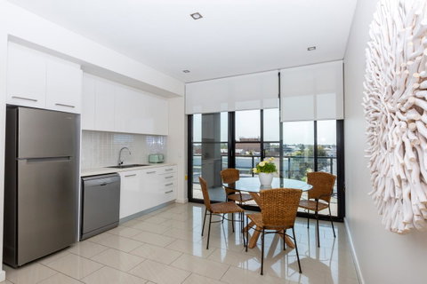 The Penthouse - Food Delivery Shop 3