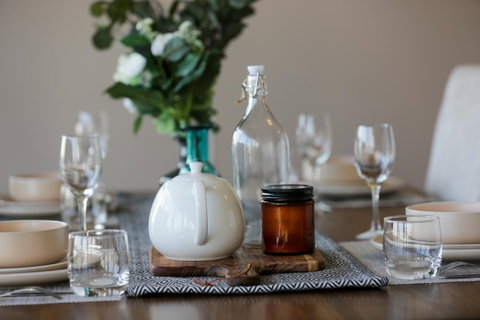 Olympic Park Sunshine 2 Bedrooms Apts With Private Parking - Food Delivery Shop 1