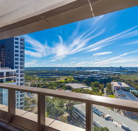 Olympic park Sunshine 2 bedrooms Apts with Private parking - Food Delivery Shop