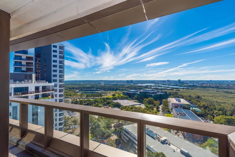 Olympic Park Sunshine 2 Bedrooms Apts With Private Parking - Food Delivery Shop 0