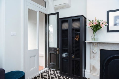 High Cross Randwick By Sydney Lodges - Food Delivery Shop 36