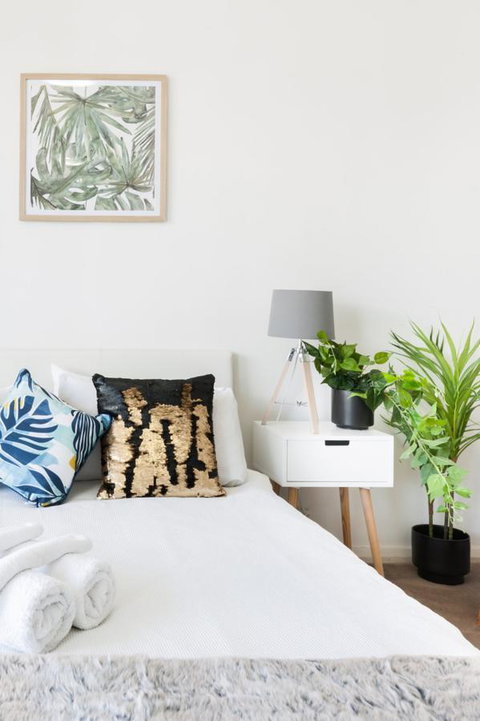 New SilkRoad Apartments Sydney - Food Delivery Shop 4