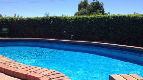 Deniliquin Motel - Food Delivery Shop 23