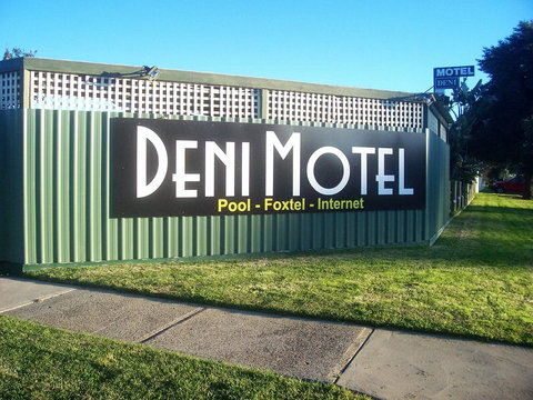 Deniliquin Motel - Food Delivery Shop 21