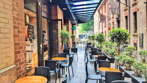 Sydney Harbour Marriott Hotel At Circular Quay - Pet Food Australia 41