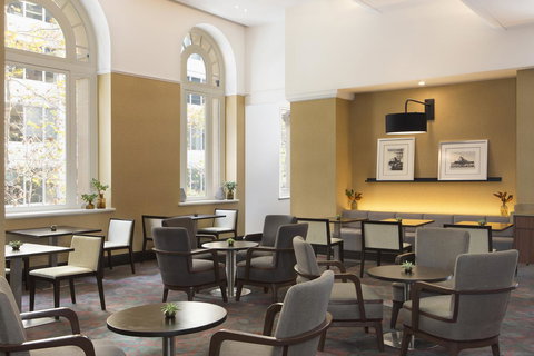 Sydney Harbour Marriott Hotel At Circular Quay - Pet Food Australia 35