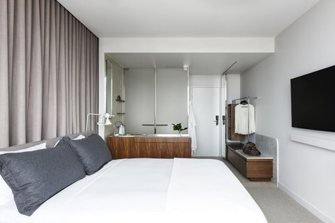 Hotel Indigo Sydney Potts Point, An IHG Hotel - Pet Food Australia 19
