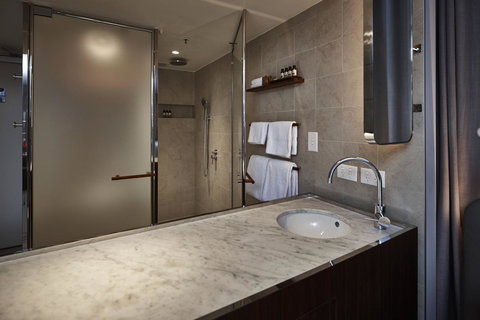 Hotel Indigo Sydney Potts Point, An IHG Hotel - Pet Food Australia 34