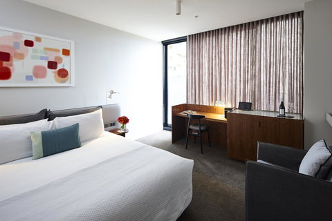 Hotel Indigo Sydney Potts Point, An IHG Hotel - Pet Food Australia 8