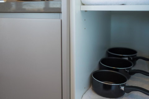 Australian Tower Stay - Food Delivery Shop 26