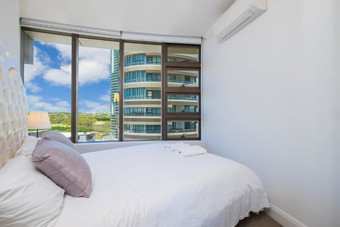 Australian Tower Stay - Food Delivery Shop 2