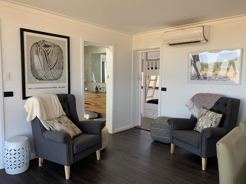 Belisi Farmstay Cottage - Food Delivery Shop 1