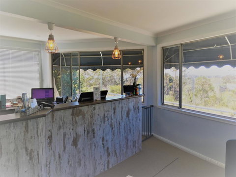 Sky Rider Motor Inn - Food Delivery Shop 8