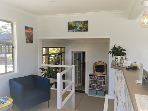 Sky Rider Motor Inn - Food Delivery Shop 7