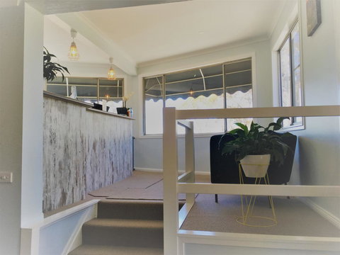 Sky Rider Motor Inn - Food Delivery Shop 10