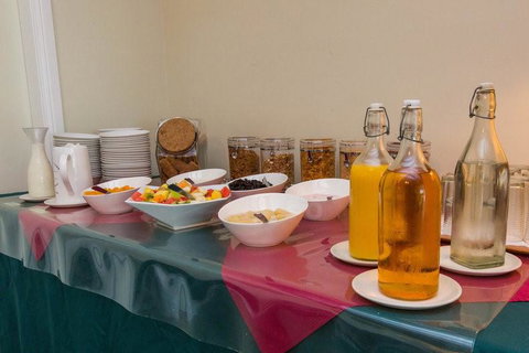 Sky Rider Motor Inn - Food Delivery Shop 9