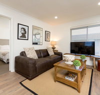 Sleeping in Style - Central  Sophisticated - Food Delivery Shop