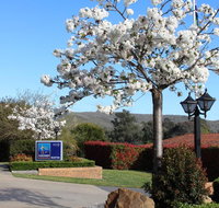 Hume Country Motor Inn - Food Delivery Shop