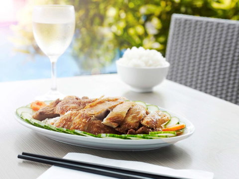 Novotel Darwin Airport - Food Delivery Shop 37