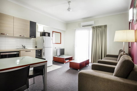 Novotel Darwin Airport - Food Delivery Shop 11