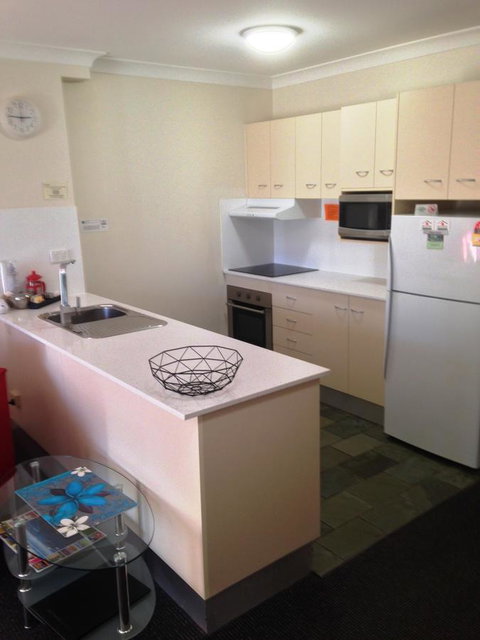 Beaches Serviced Apartments - Food Delivery Shop 38