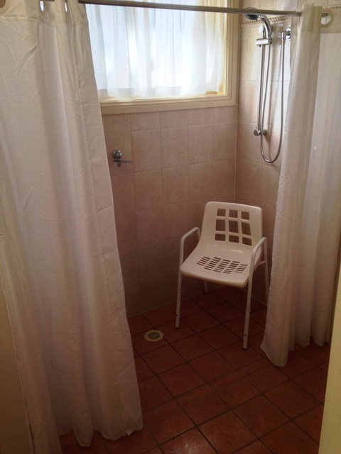 Beaches Serviced Apartments - Food Delivery Shop 35