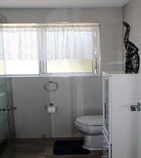 Beaches Serviced Apartments - Food Delivery Shop 2