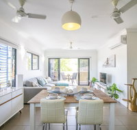 ZEN QUARTERS - The NOMADS PAD Near Nightcliff Markets  Sunset Foreshore - Food Delivery Shop