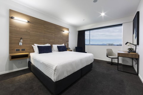 The Sebel Canberra Civic - Food Delivery Shop 18