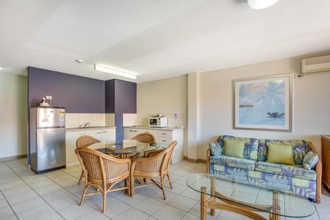 Nelson Bay Breeze - Food Delivery Shop 26