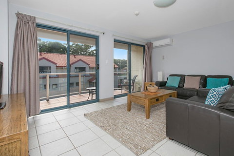 Nelson Bay Breeze - Food Delivery Shop 11