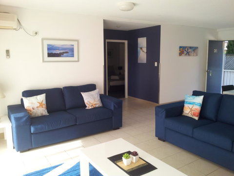Nelson Bay Breeze - Food Delivery Shop 38