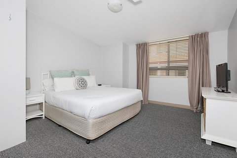 Nelson Bay Breeze - Food Delivery Shop 14