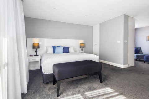 Canberra Rex Hotel - Food Delivery Shop 35