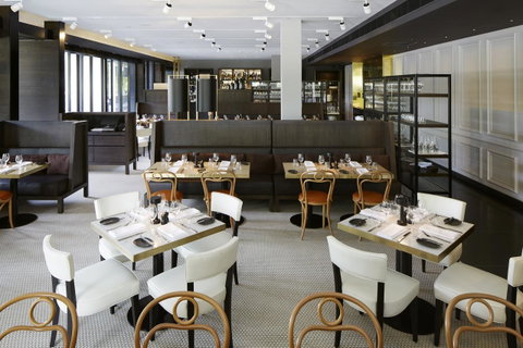 Hotel Realm - Food Delivery Shop 31